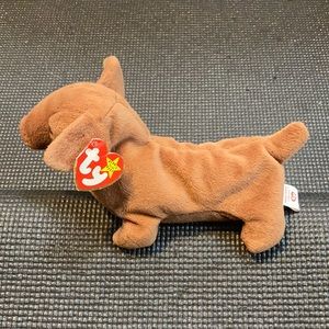 Vintage Ty Beanie Baby “Weenie” 4th Generation